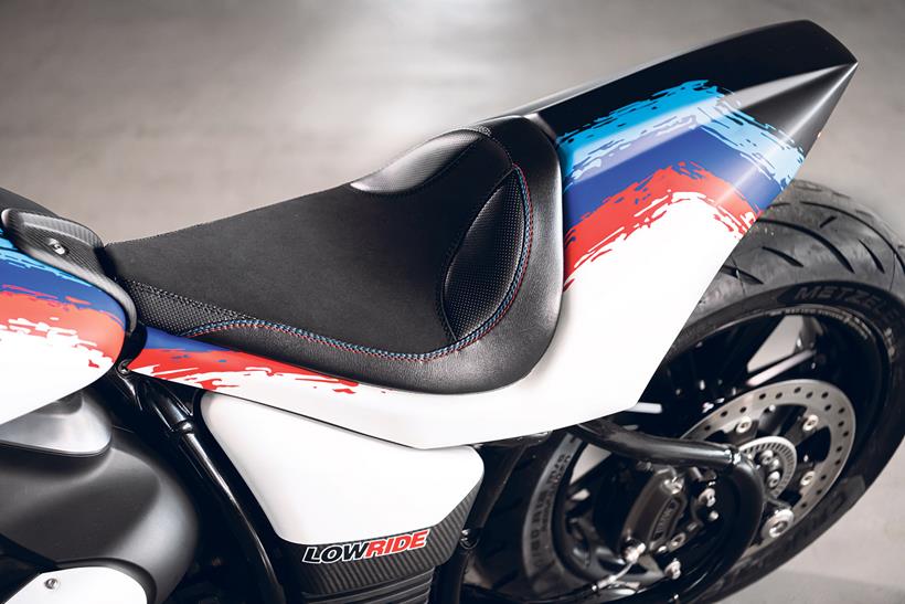 BMW R18M by Low Ride seat