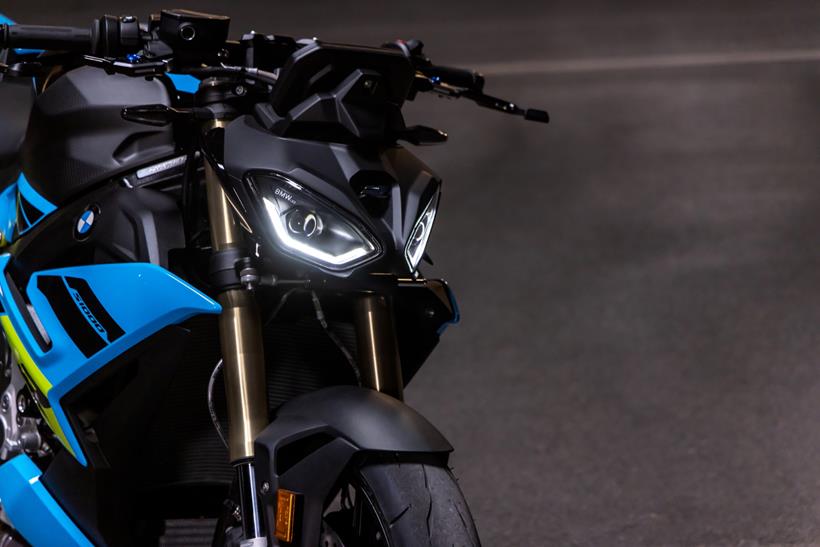 BMW S1000R distinctive new LED headlight