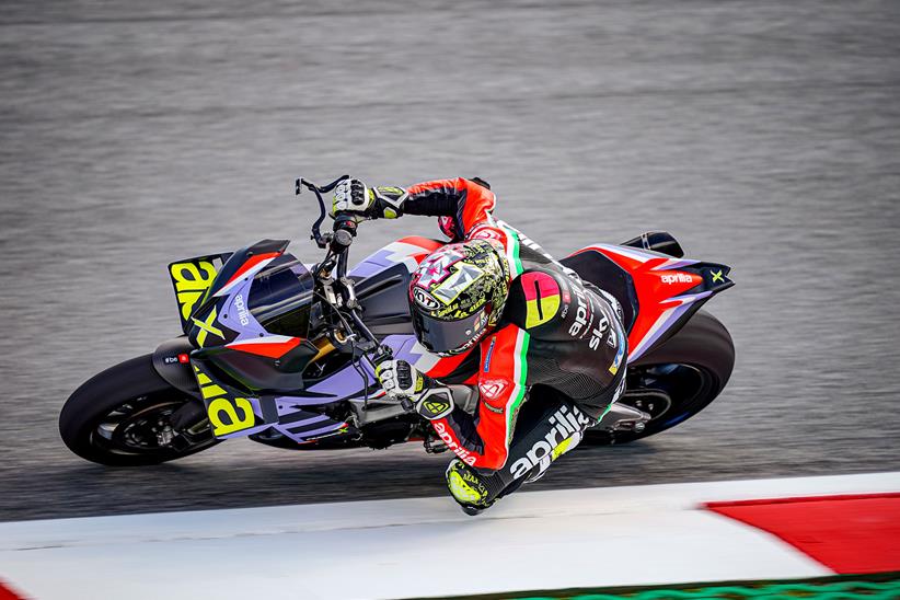 Aprilia Tuono V4 X on track