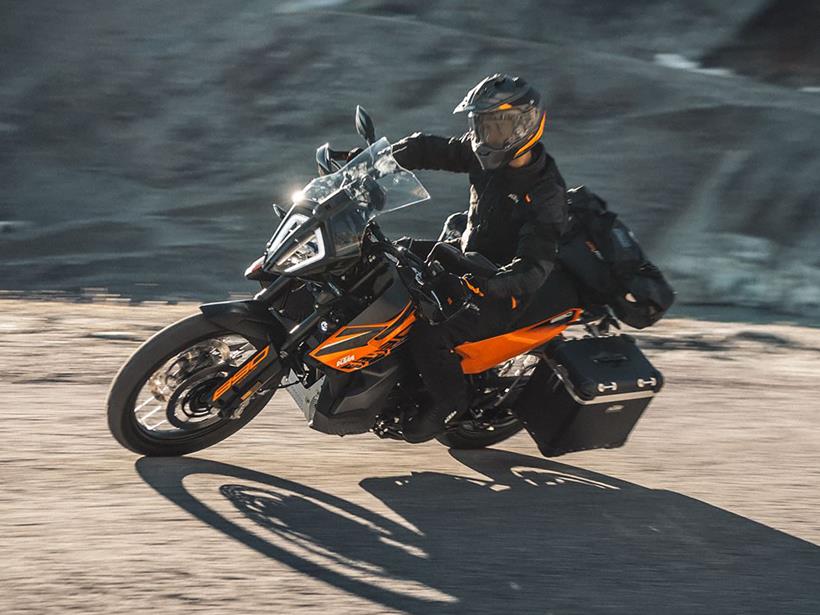 Cornering on the KTM 890 Adventure