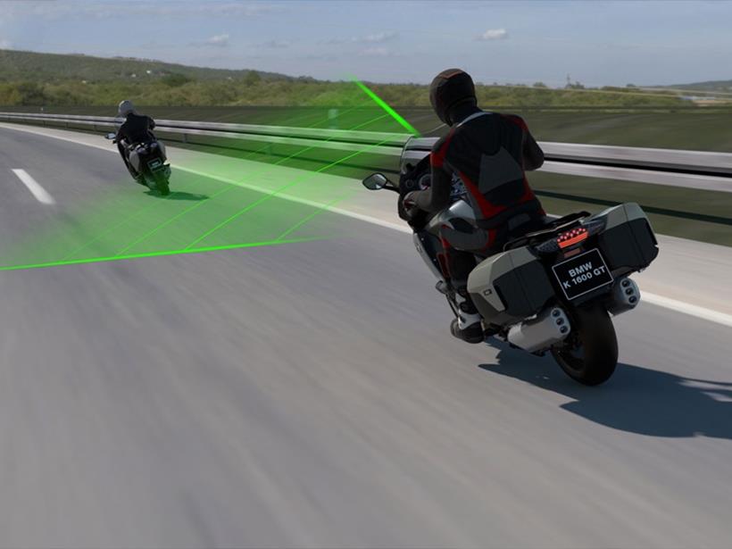 BMW will put radar cruise control on bikes in 2021