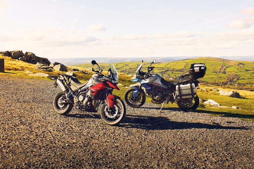 Triumph Tiger 850 Sport in two colours