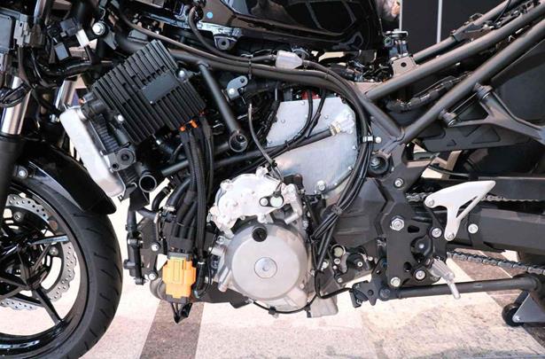 Petrol-electric bike 