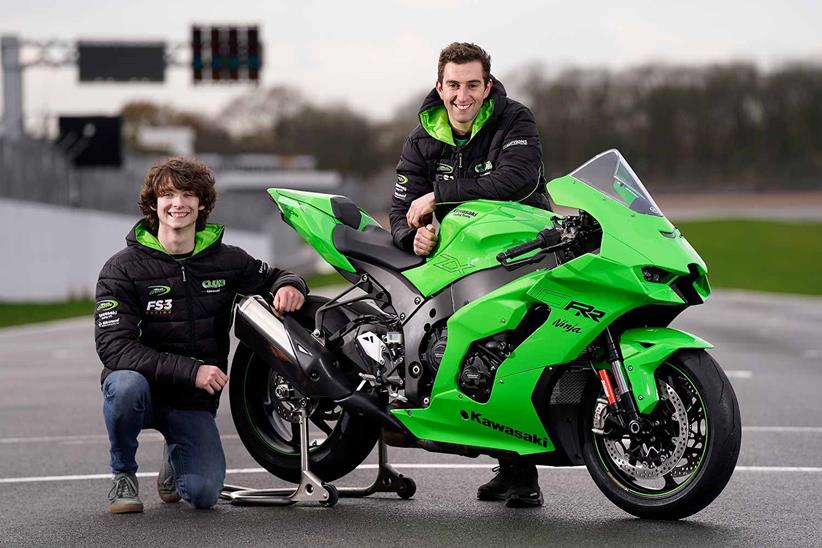 Rory Skinner and Lee Jackson with the 2021 Kawasaki Ninja ZX-10RR