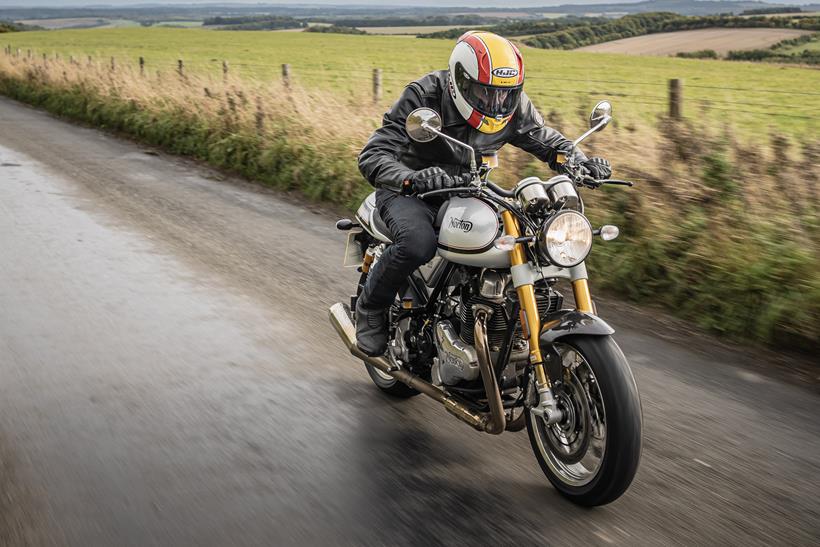 Norton Commando 961 on the road