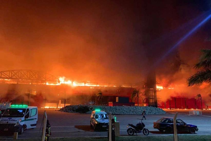 A huge fire has destroyed large parts of the Termas de Río Hondo circuit in Argentina 