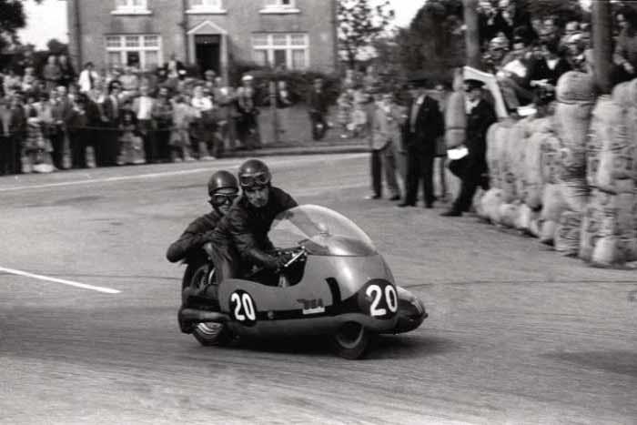 Roads 1962 Isle of Man TT Sidecar winner Chris Vincent dies