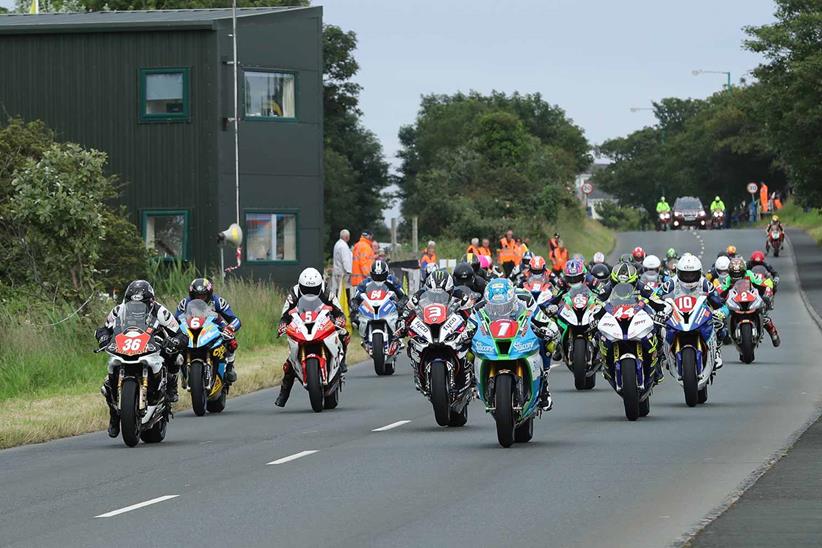 The 2019 Senior at the Southern 100 event. 