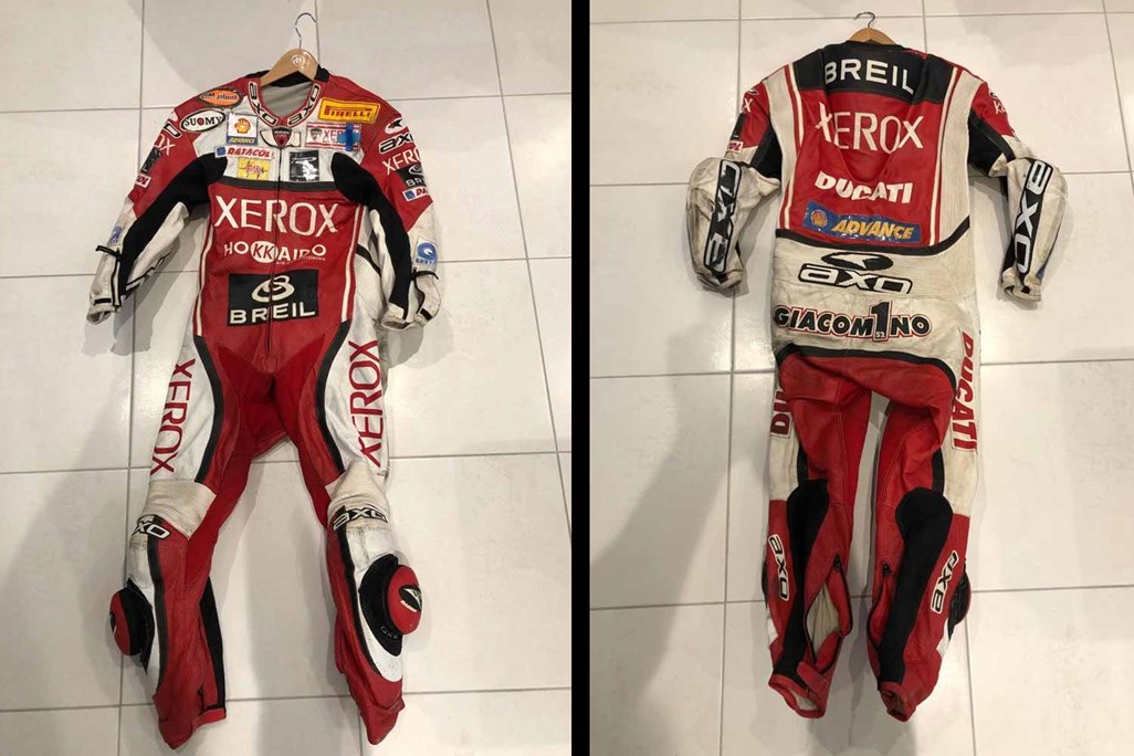 Double WSB champ James Toseland donates racing leathers for Sheffield ...