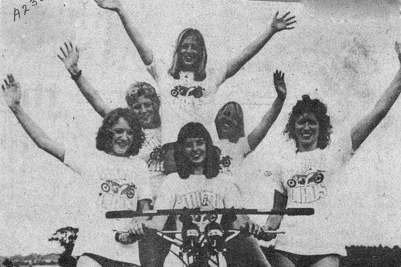 Mary (centre) and the Motobirds in 1974