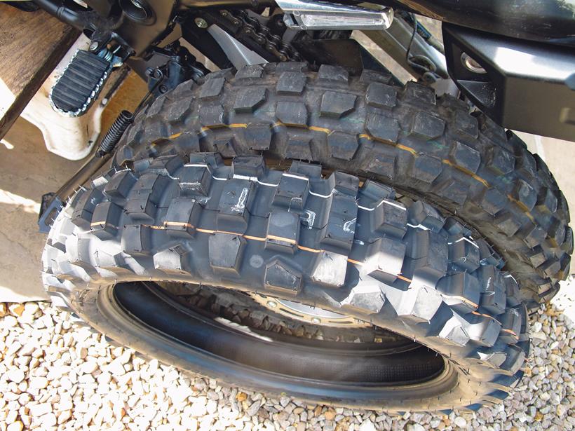 Knobbly treaded tyres