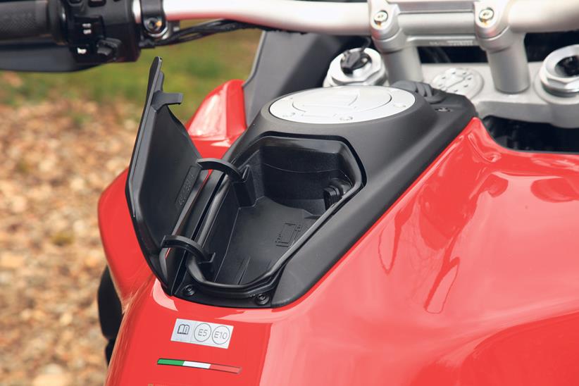 Fuel cap on the Ducati Multistrada V4S