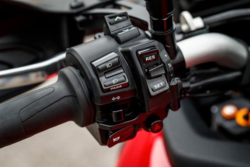 Cruise control for the Yamaha Tracer 9GT