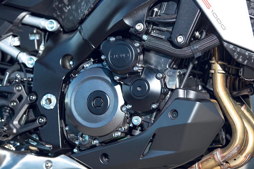 2021 Suzuki GSX-S1000 engine