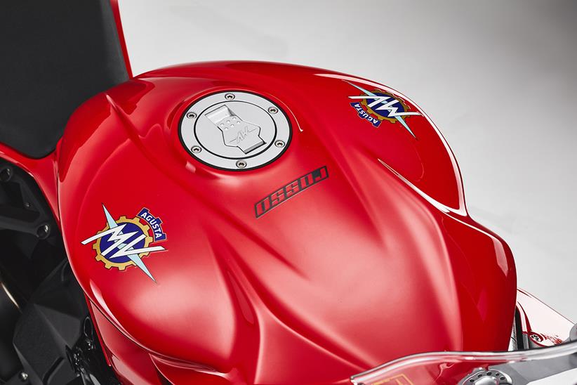 MV Agusta F3 Rosso tank