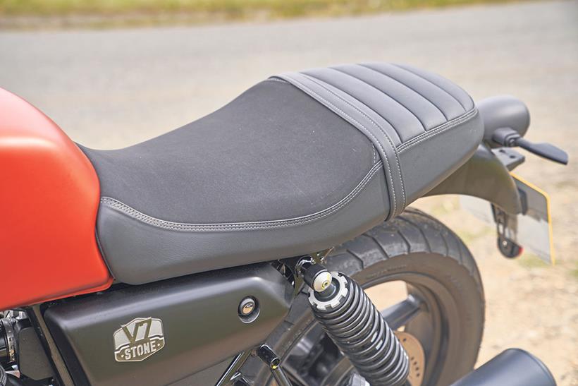 Moto Guzzi V7 Stone rider and pillion seat