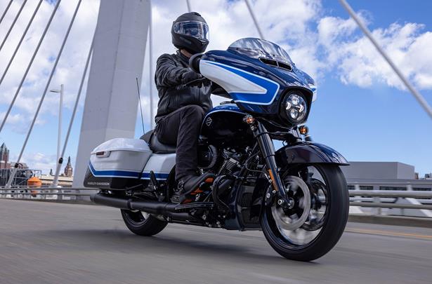 2021 road online glide limited