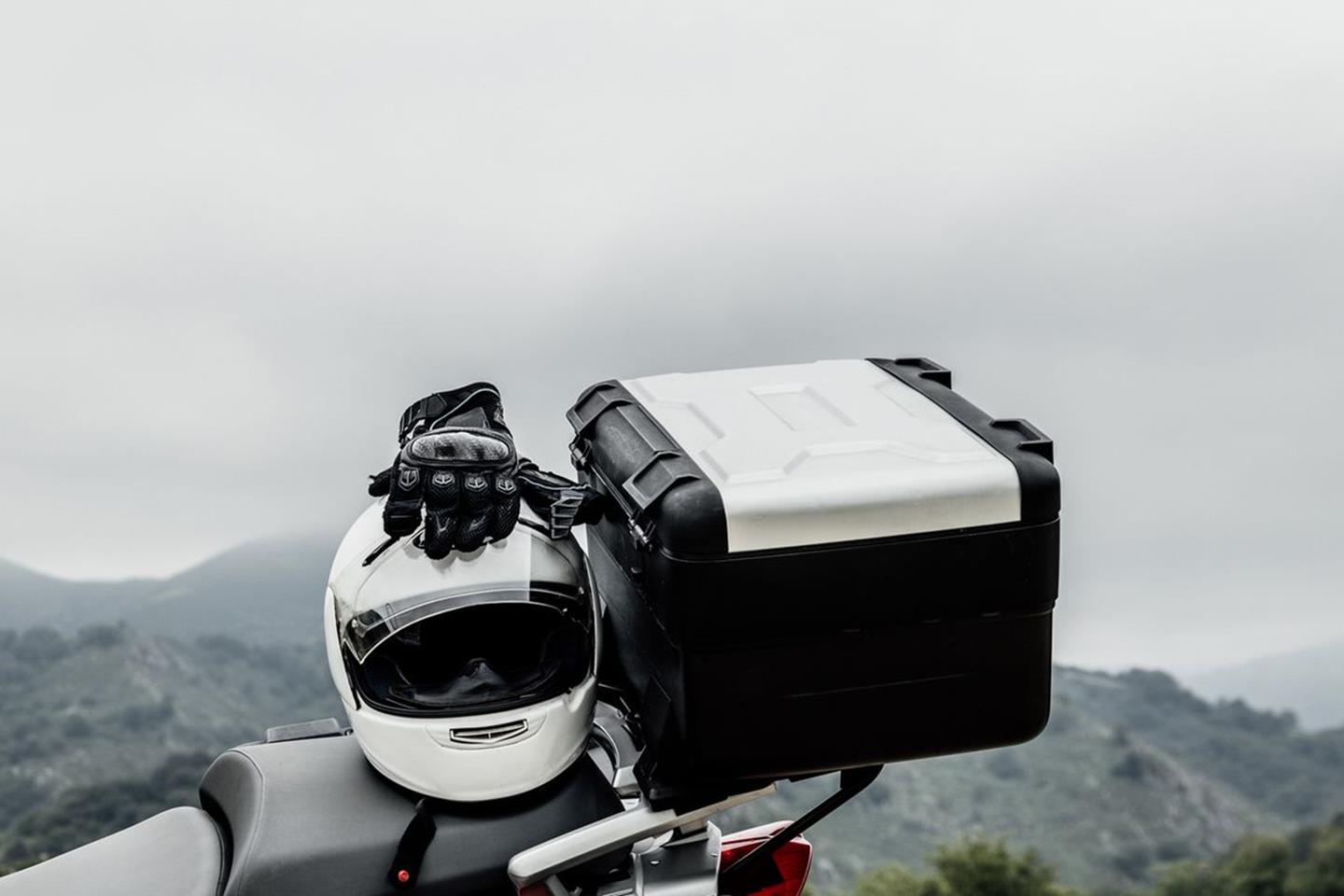Moped Motorbike Rear Luggage Black Top Case Helmet Top Box Storage Scooter universal for Motorcycle 27L 