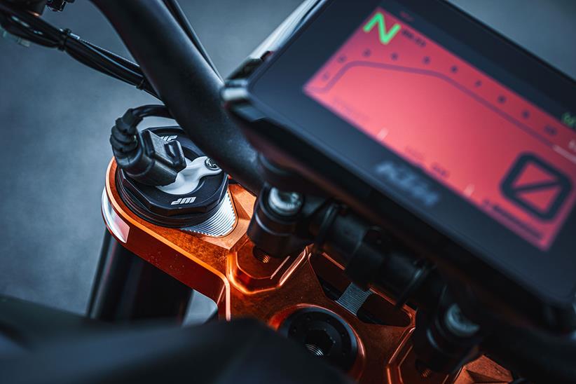 KTM 1290 Super Duke R Evo WP Apex fork