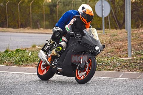 Spy shots: KTM RC990 parallel-twin sportsbike spotted in testing