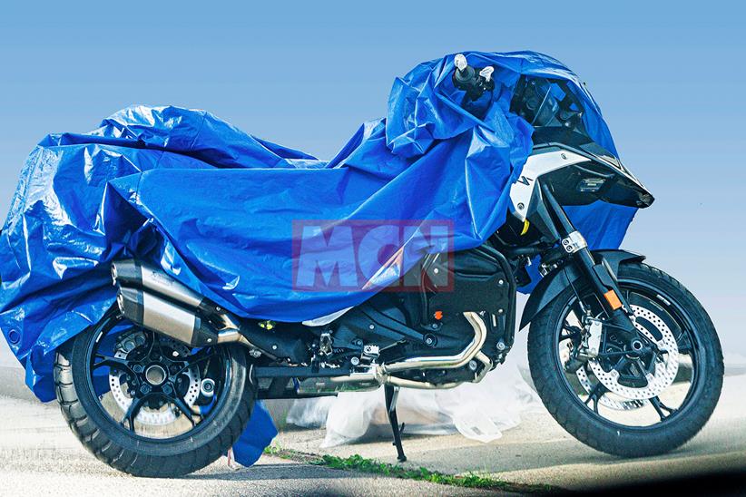 BMW R1300GS spyshot