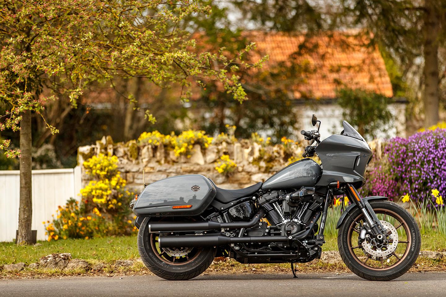 2016 harley davidson online low rider s specs