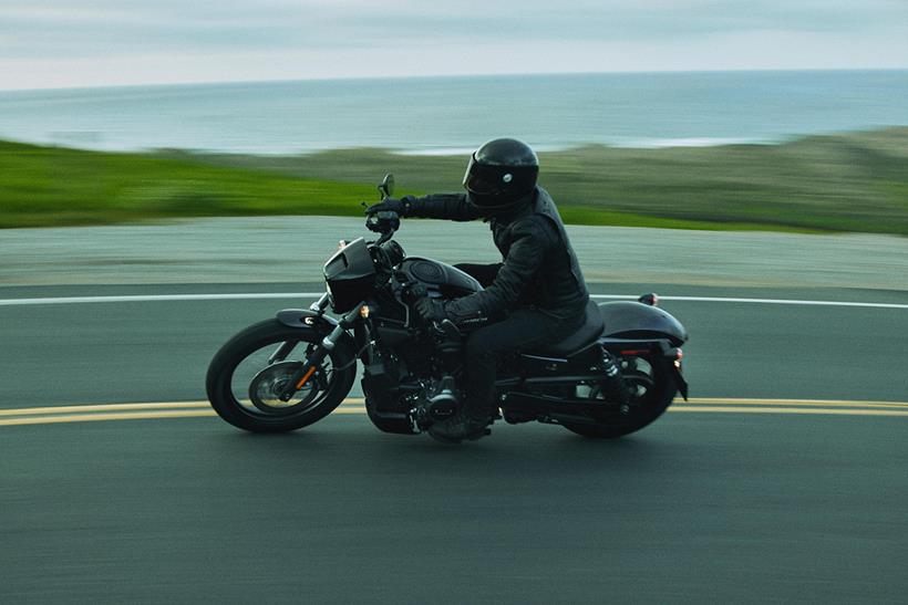 Cornering on the road on the Harley-Davidson Nightster