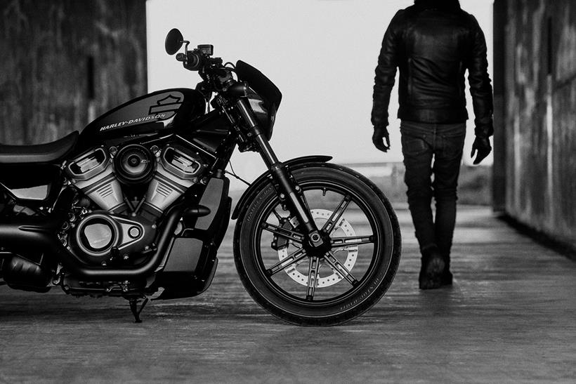 Front wheel of the Harley-Davidson Nightster