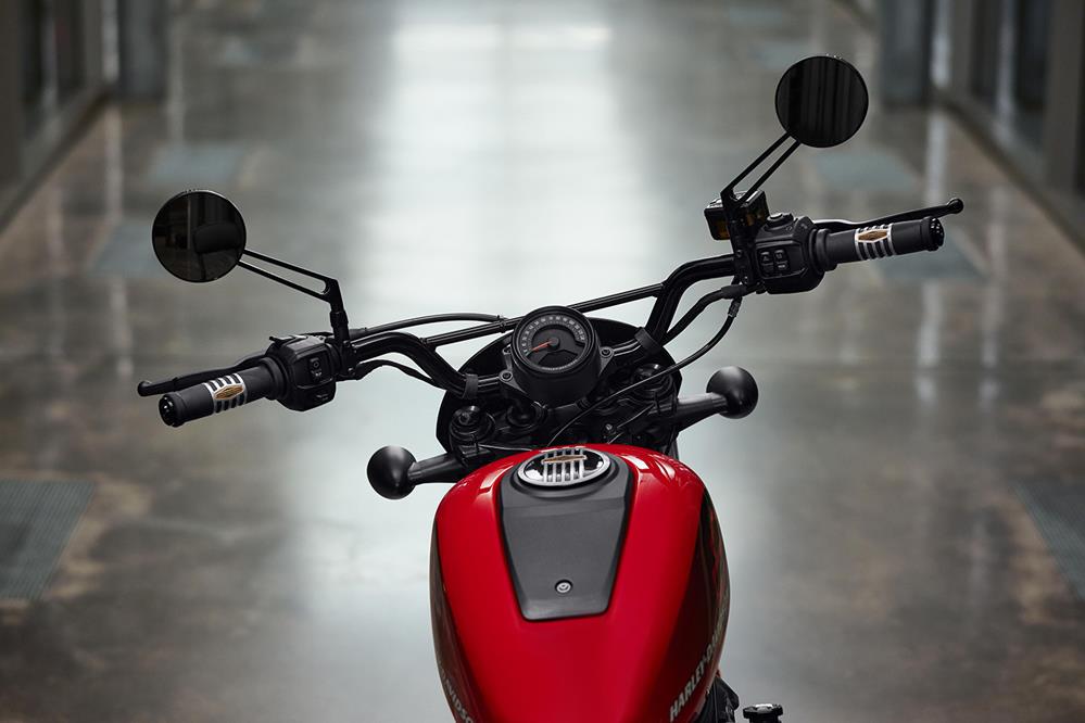 Harley-Davidson Nightster: New entry-level water-cooled Sportster model ...