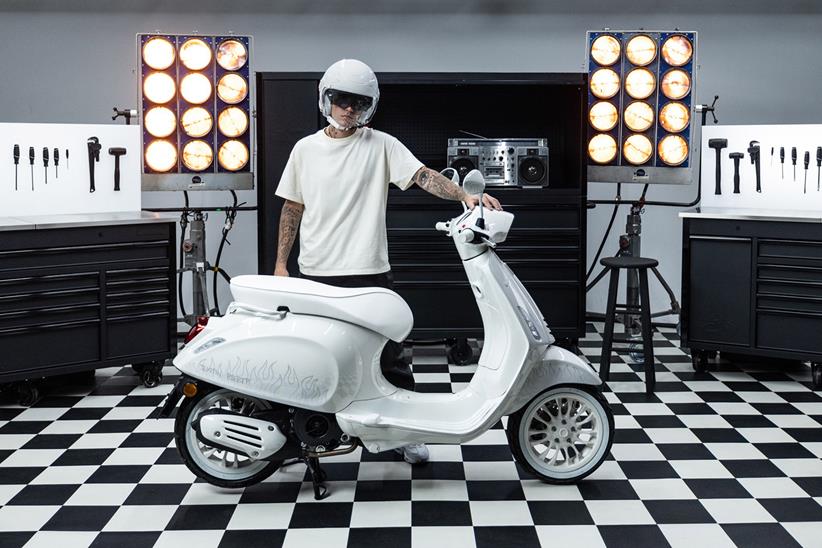 Justin Bieber with his Vespa Sprint creation