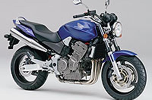 Buzzing into contention: Honda reveal revised CB500 Hornet to replace  CB500F naked